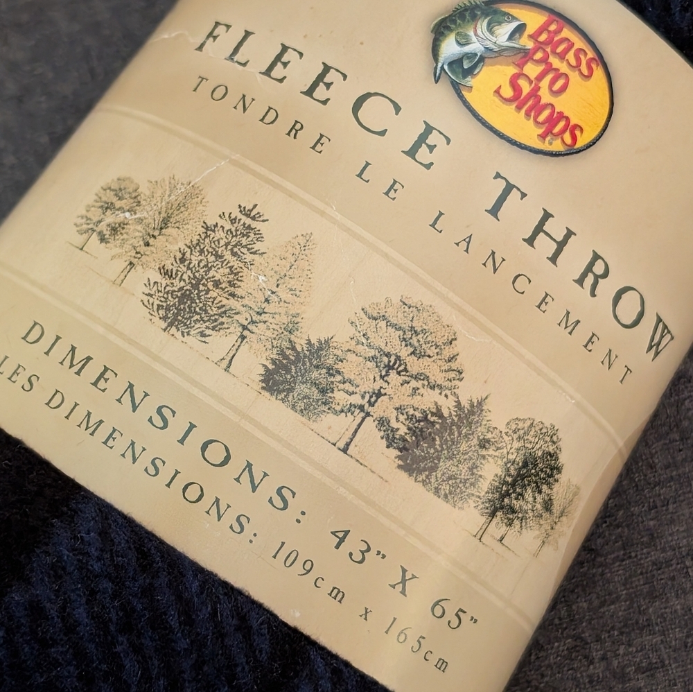 Bass Pro Shops Navy and Black Fleece Throw - Picture 2 of 2